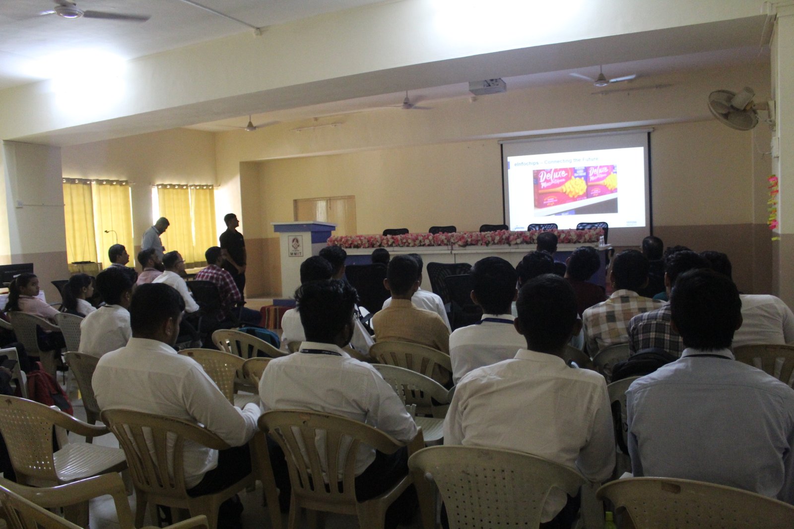 Einfochips Drive in MMIT 3