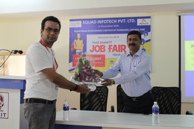 Job_fair_2019