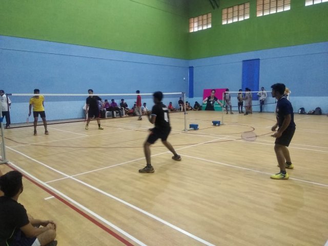 Badminton_Sport