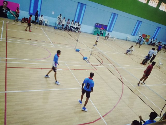 Badminton_Sport